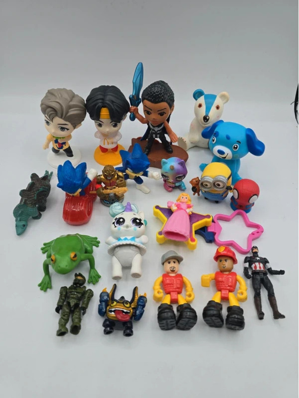 Junk drawer toy lot #5